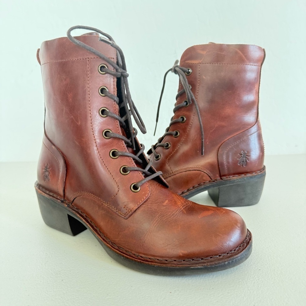 NEW Fly London Reddish Brown Leather Lace Up Boots Women’s Size EU37 US 6-6.5